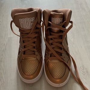 Nike hightop sneakers